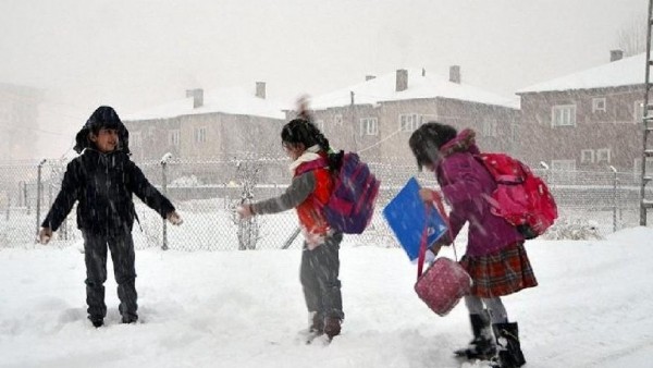 Bugün Hangi İllerde Kar Tatili İlan Edildi? Hangi İllerde Okullar Tatil?
